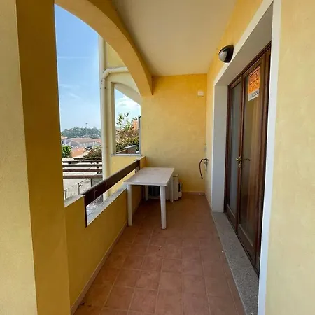 Castle View - Vista Castello Apartment *